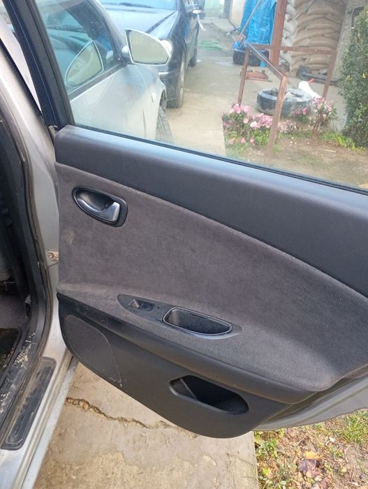 На части Нисан Примера P12 2.0i QR20