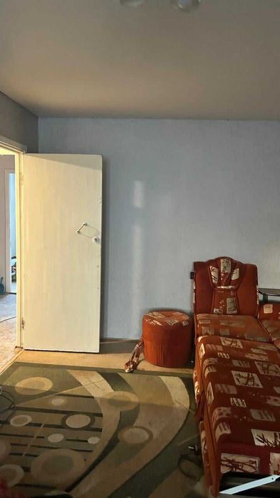 5 ком, 91 кв. район КСК 1 этаж