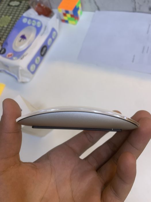 Apple Magic Mouse 2 — Ideal holat | 1 oy ishlatilgan | Qutisi bor