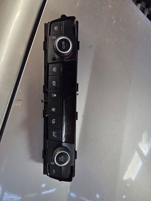Управление за климатроник за BMW f30, f31