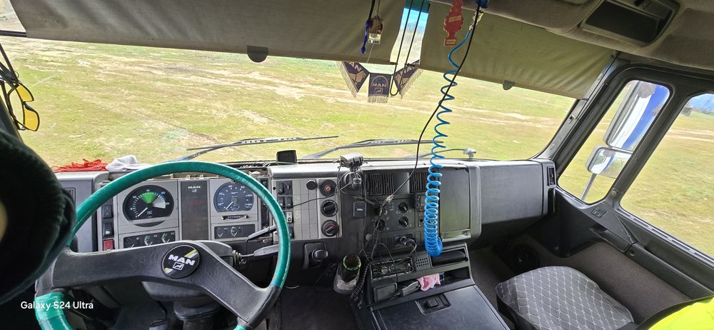 MAN F2000 ман продается без вложений , с прицепом