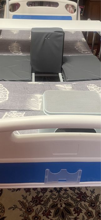 Медицинские кровати