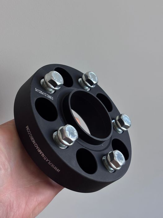 НОВИ фланци 30мм 5х112 CB 66.5 (2 бр.) с болтове
