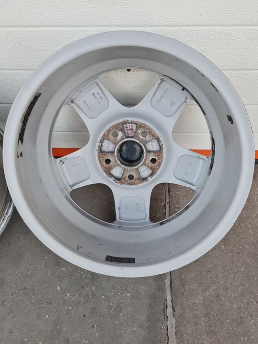 Оригинални джанти за ФОЛСВАГЕН VW T5 T6 AMAROK R17 5x120 ET55 7J