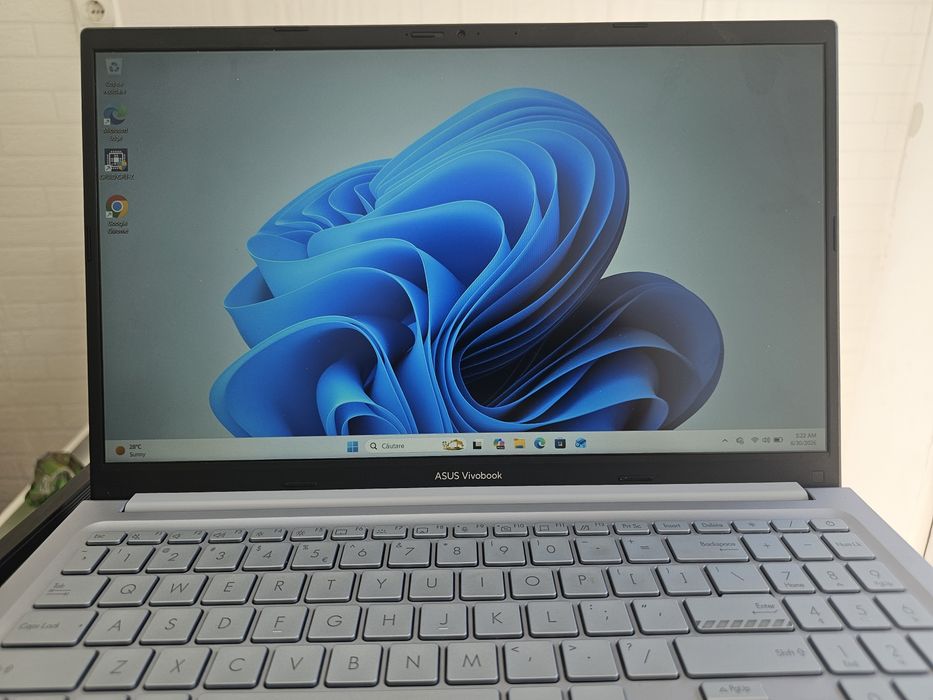 Asus Vivobook 15