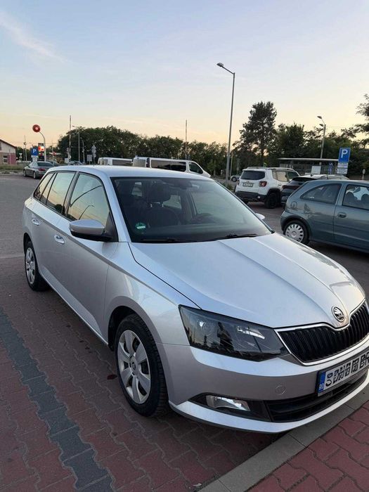 SKODA Fabia 2018 — imagine 5