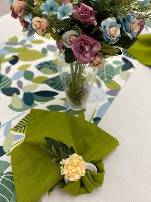 Скатерттер мен раннерлер