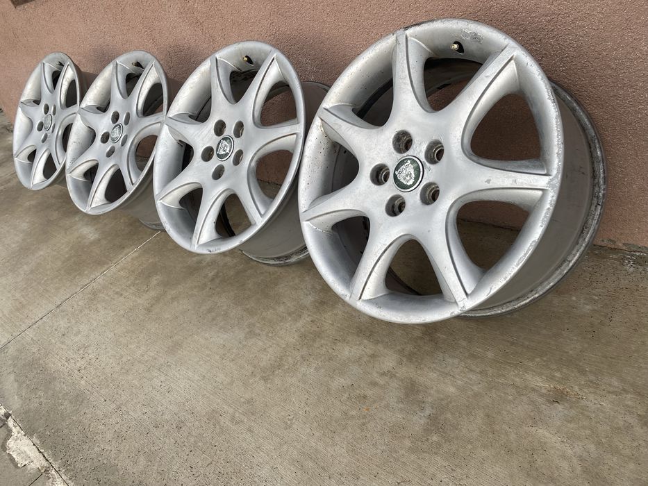 4бр лети джанти 17 цола/5х108/ет60/ц.отв.63.3/7.5J/Jaguar/Ягуар