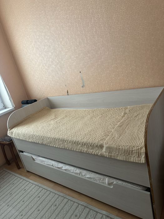 Продается детский гарнитур