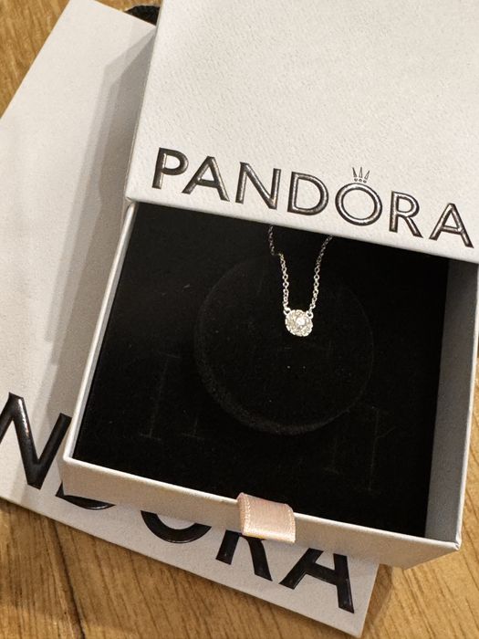 Pandora колие Пандора