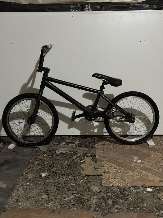 Продам велосипед bmx