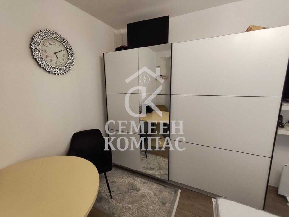 Продава се Едностаен апартамент в Пловдив, Тракия - 36 кв.м за 1205 €/кв.м - Снимка #2