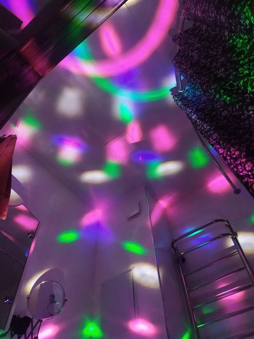 Светомузыка + флешка,на пульте с UZB входом