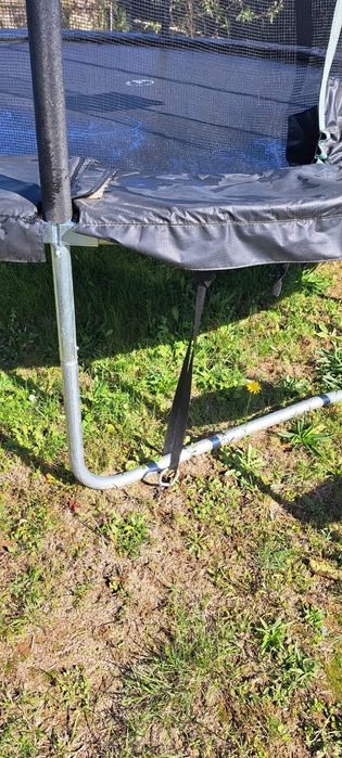 TRAMBULINĂ 300cm dechatlon folosită un sezon