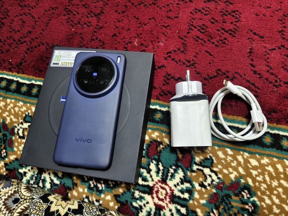 Vivo x200 pro супер флагман 16+16/1 Тб