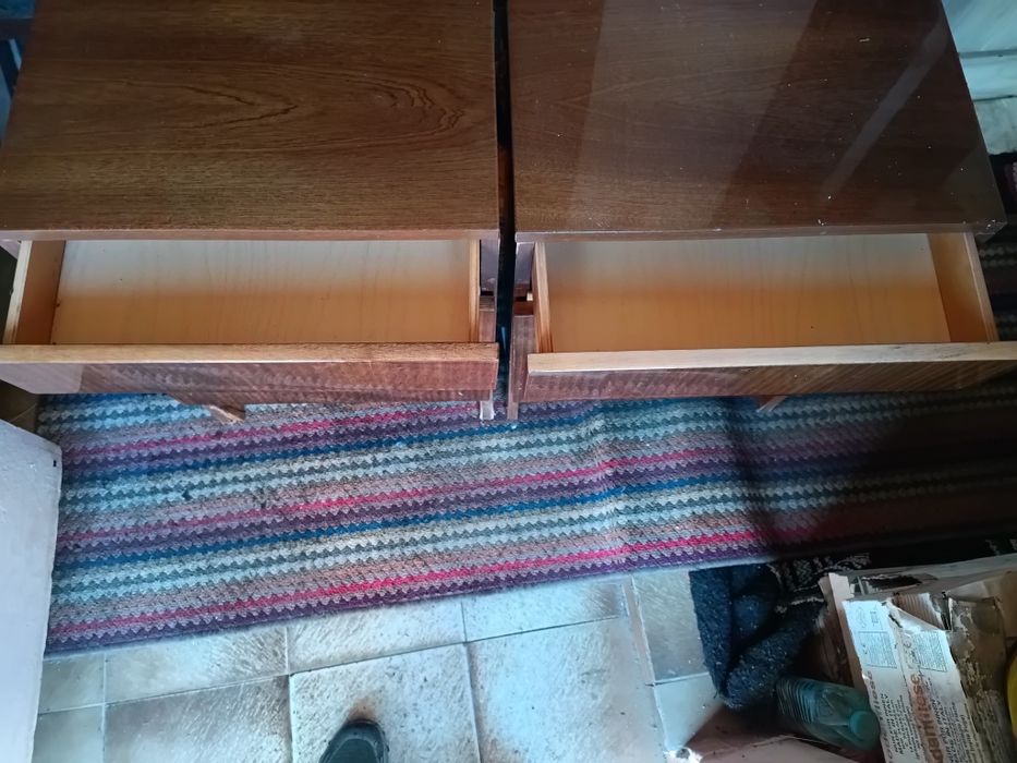 Нощни шкафчета Ретро