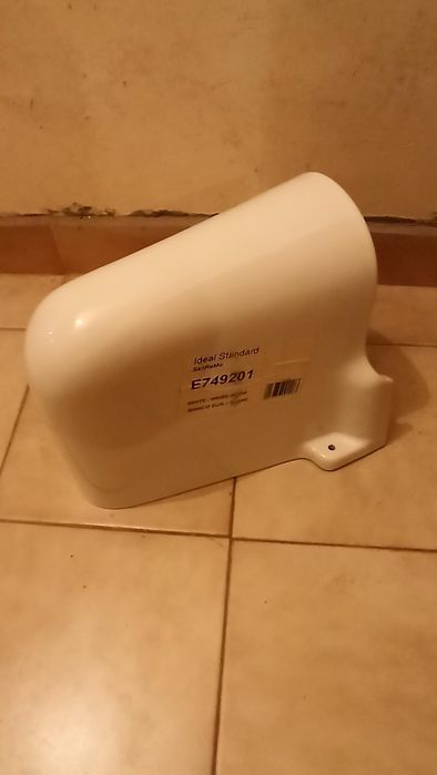 Полуконзола 2бр. за мивка ideal standart ботуш