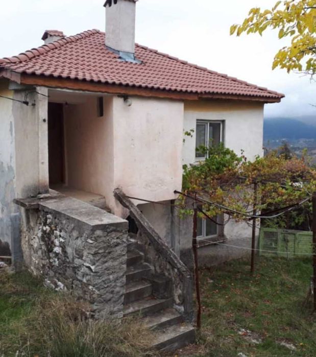 Продава се Къща в с. Светулка, Област Кърджали - 110 кв.м за 232 €/кв.м - Снимка #1