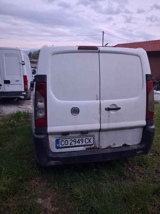 Продавам фиат скудо на части 1.6 hdi
