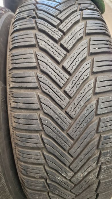 196 65 15 Michelin Alpin 6 4 anvelope iarna