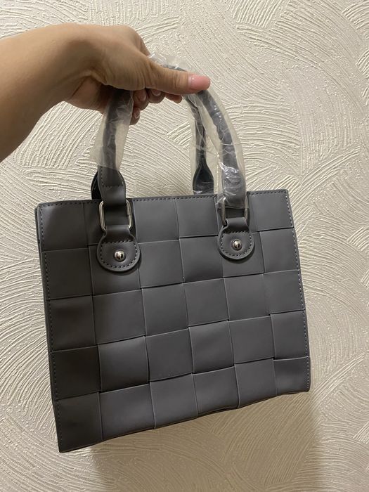 Продам сумку новую 5000тг