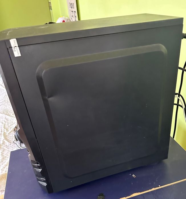 Продавам компютър с GTX 1050 Ti и i5-2500