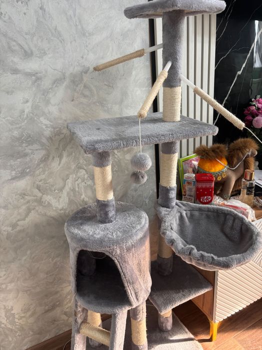 Продам домик для кошек