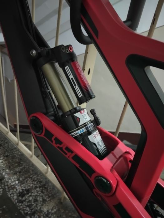 Yt tues Cf pro carbon