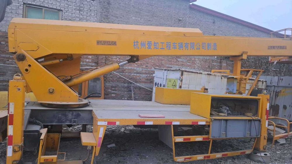 Автовышка установка сотилади