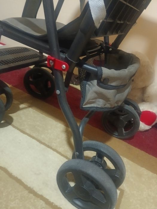 Коляска сидячий от Барс почти новая