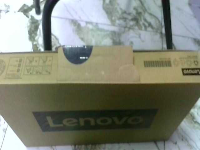 Lenovo  Процессор: Intel Celeron - cерия