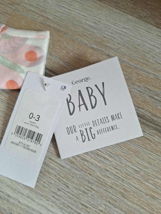 Гащеризони/ромпъри за бебе 50-62 см