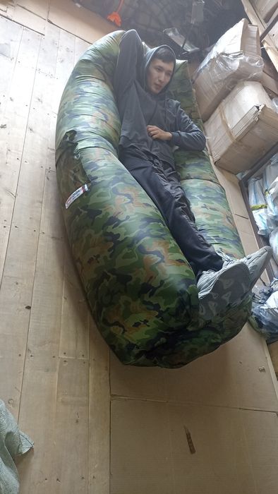Продам ламзак надувной диван