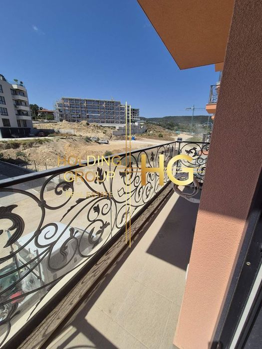 Продава се Тристаен апартамент в к.к. Св.Св. Константин и Елена - 86 кв.м за 2094 €/кв.м - Снимка #9