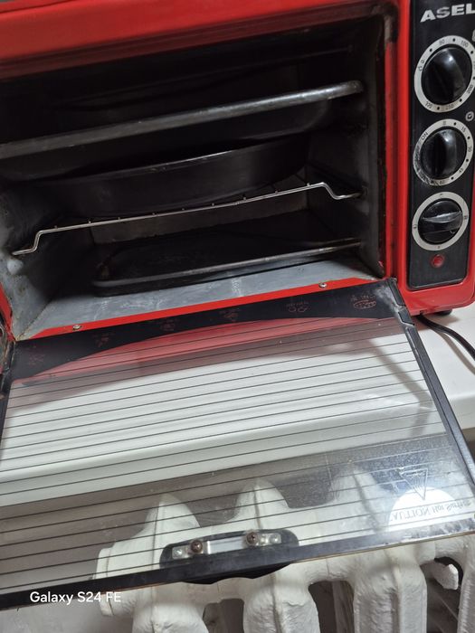 Продам электро духовку