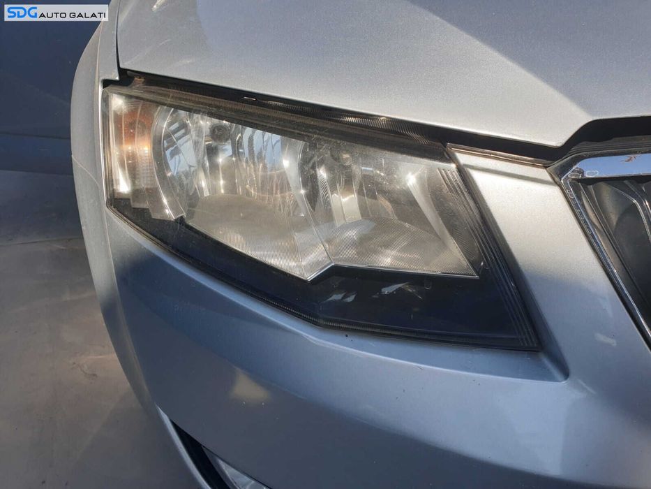 Far Halogen Dreapta Skoda Octavia 3 2013 - 2017 [C4398]