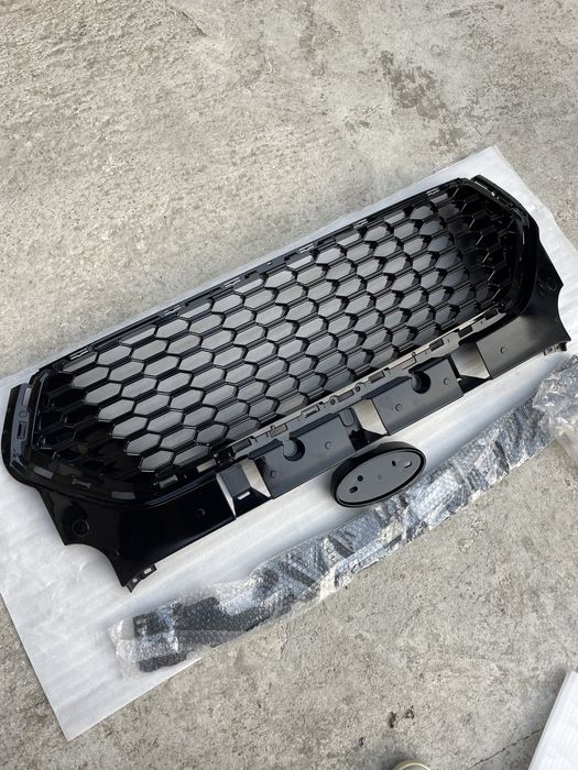 Предна решетка маска RS ford kuga > 2018