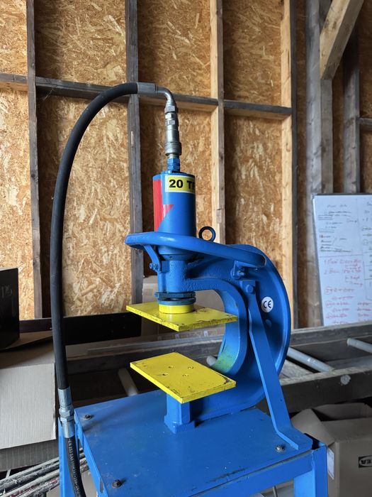 Scule/echipamente dulgherie suedeze pt case prefabricate timberframe