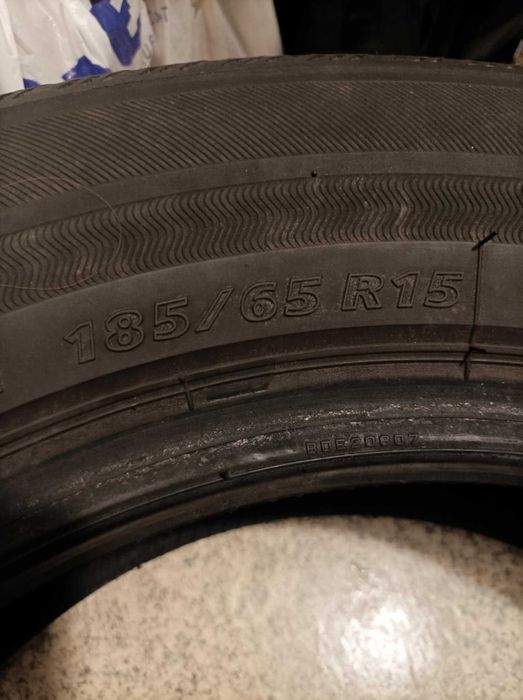 Летни гуми 185/65/15