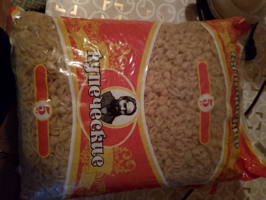 Продам срочно макароны и рис