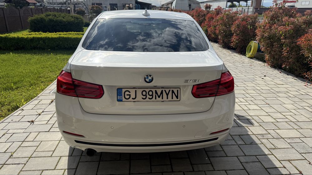 BMW 3 Series 2018 — imagine 4