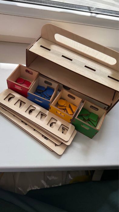 Деревянный сортер умный сундук