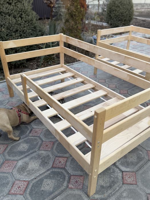 Кровать детская с матрасом