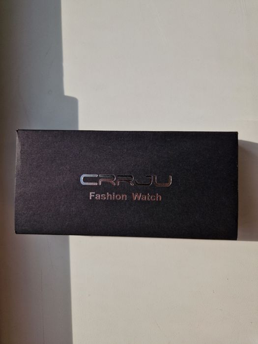 Часы унисекс CRRJU белые
