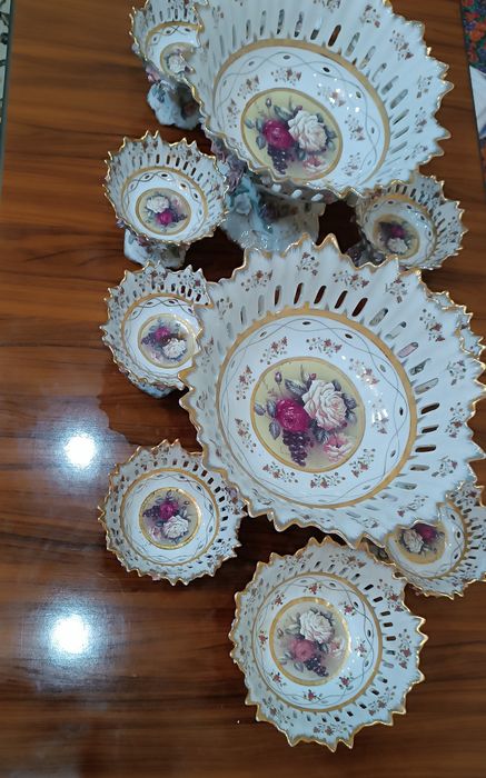 Chinnilar sotiladi / Чиннилар сотилади / Продается фарфора