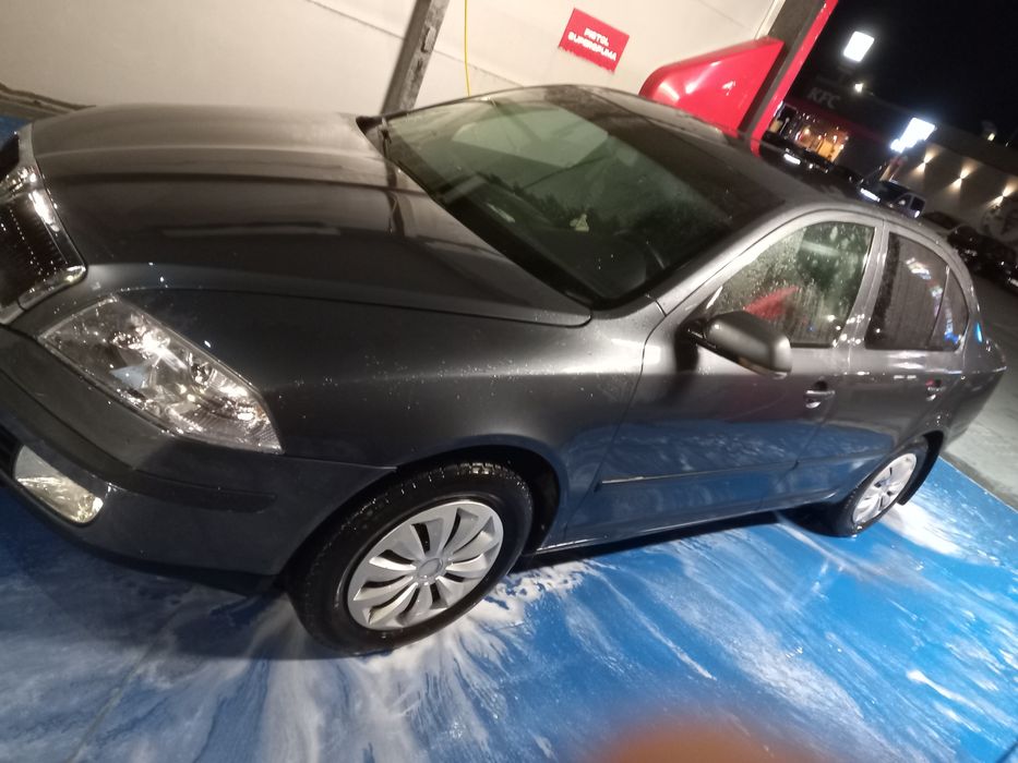 Skoda octavia anul 2008 motor 1.6 benzina cel mai bun motor mpi