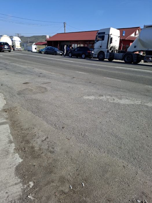 Vand spatiu comercial