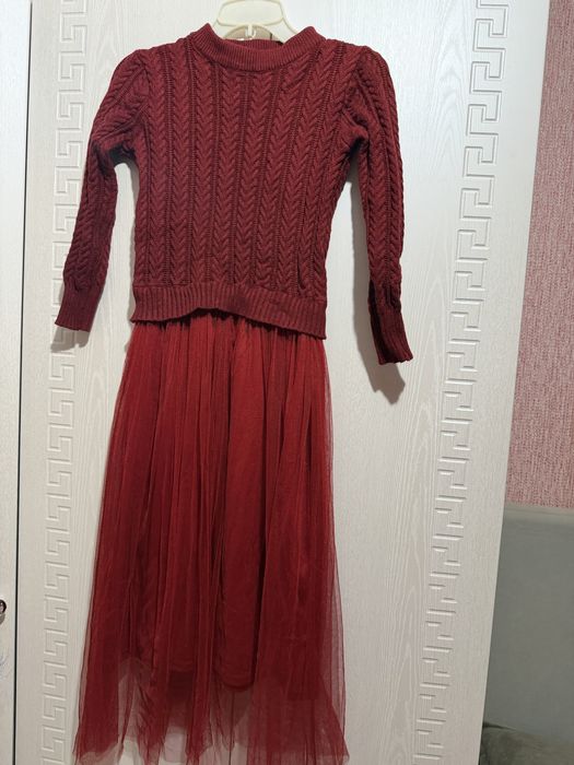 Не дорого Продам платья