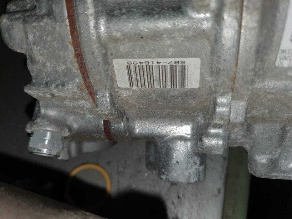 Compresor ac clima audi A4 A5 8T0260805E 8T0 260 805E