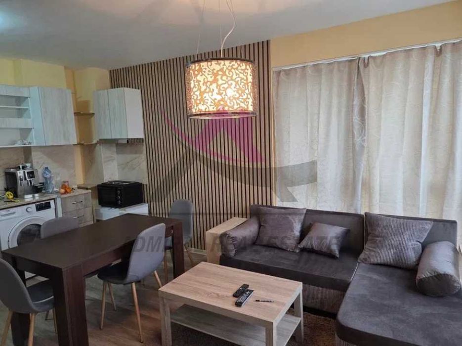 Ново обзавеждане -Кайсиева градина